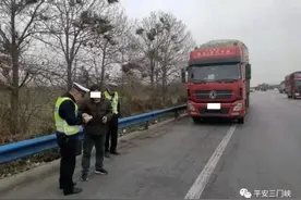 平安守护｜货车司机高速停车太“随意”违法停车被处罚图片