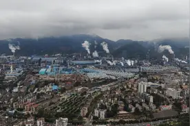 闹市钢铁厂曾经黑灰满城如今成观光景区，老工业城市如何转型图片