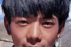 50亿流量加持下的丁真 有何不同？图片