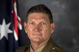 澳军“假肢当酒杯”当事人宣布退役，整顿军纪演讲曾登军报头条图片