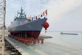 我国出口马来西亚的最后一艘“滨海任务舰”下水图片