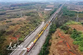 武汉：京广线开启“集中修”模式图片