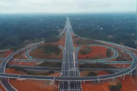 四川成宜高速公路全线建成即将通车图片