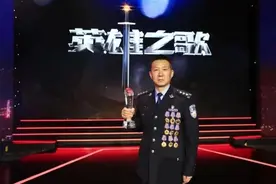 杀人嫌犯隐姓埋名27年出家为僧，金牌捕头万里追逃智擒案犯图片