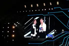 董明珠、罗永浩、丁磊……盘点2020企业家直播：有人拼命赚钱，有人自我代言图片