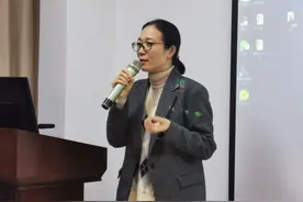 眼科大咖会聚淄博 共话白内障超乳技术发展图片