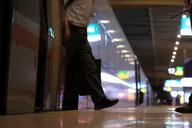 火车站是24小时营业吗？图片