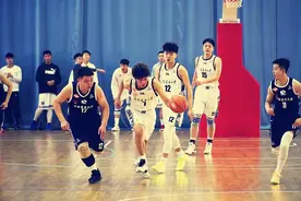 中国大学生篮球联赛辽宁赛区总决赛在海城开赛图片
