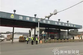 注意！24日起 货车经过这里不走检测通道将被罚图片