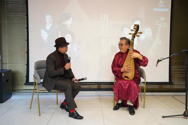 ������̸���ã���Ҫ�ȱ��˳Ը���࣬����̨�ϲ��ܺ���ôһ��