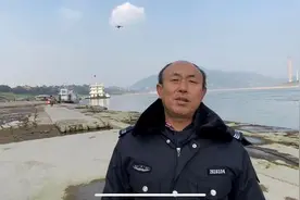 画里画外话长江 | 一家三代渔猎而生的黄达明为何跟捕鱼人杠上了图片