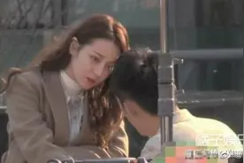 热巴黄景瑜疑被曝恋情，互动亲密引猜想，两人吻戏看得人老脸通红图片