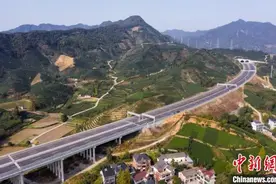 杭州绕城西复线建成通车 助力打造杭州一小时经济圈图片