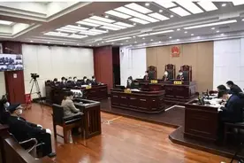 劳荣枝案庭审争议：公诉人指出“劳荣枝有杀人动机”图片
