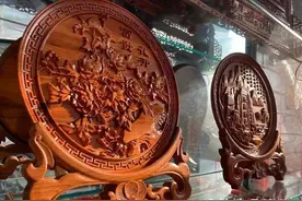 肥城桃木雕刻技艺：用天工巧作惊骇世人图片