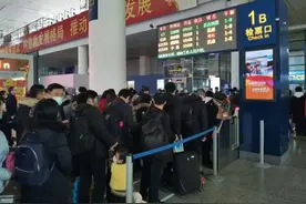 高铁“静音车厢”来了！到底有多“静”？车厢里一个细节亮了图片