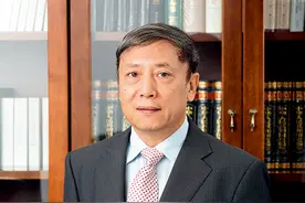 瞭望 | 即将迎来人口峰值与快速老龄化叠加阶段，要提前做好战略准备——专访中国社会科学院副院长、学部委员蔡昉图片