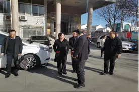 烟台市商务局领导来蓬莱看望“省派加强农村基层党组织建设工作队”局派干部图片