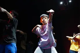 这个网红今年8岁！杭州男生做了一套广播操，连老师都秒变迷妹图片