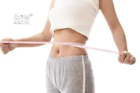 怀孕不显肚，才算得上“完美孕妇”？| 睡前聊一会儿图片
