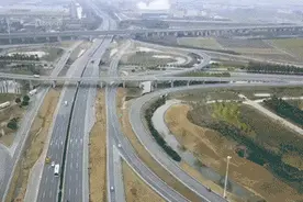 Youtube上中国桥梁的视频引热议，外国网友：想要和中国竞争得系好安全带图片