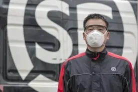 连升三级的武汉快递小哥汪勇：成为英雄的这一年图片