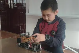 9岁开始接触编程，小学生发明“过马路神器”获奖视频封面