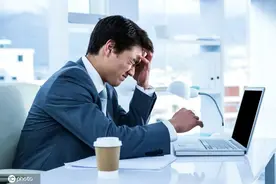 我招了个“水货”程序员图片
