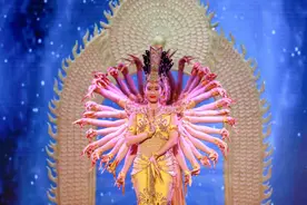 2005春晚一演成名！“千手观音”20载赢“百首”赞誉图片