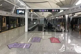 上海地铁迎来两张“新面孔”！运营首日，这一刻令人“泪目”图片