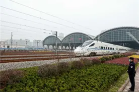 武（汉）仙（桃）城际铁路12月26日正式开通图片