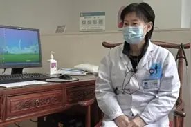 疫情上报第一人：我对自己一年前的表现十分满意图片