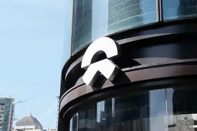 百度、B站再敲钟 中概股“回港”潮渐起 美股“造车三兄弟”也要二次上市？图片