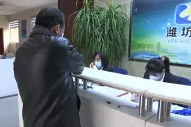 潍坊公交老年卡将统一改称为“长寿卡”60岁及以上老年人免费乘公交图片