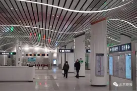 地铁房山线北延月底开通！可换乘10号线、早高峰2分钟一趟图片