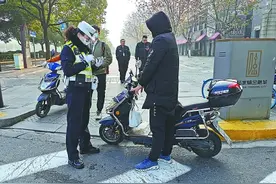 戴上法律的“紧箍咒”，让外卖小哥配送慢下来图片