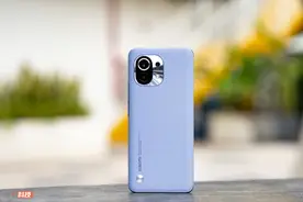 小米11图赏：首发骁龙888，轻巧与性能兼具图片