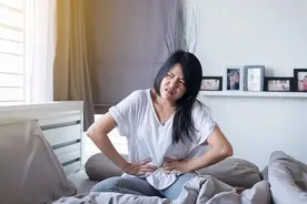 一来月经就腿酸？真是遭罪得很，这样做很快改善图片