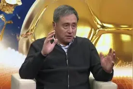 张路评心目中历史最佳阵容，点名梅西、哈维、坎特、布冯图片