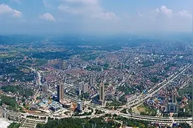 临湘城区全景图片