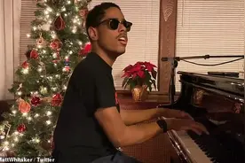 美盲人钢琴“神童”无师自通，神奇大脑正被脑神经科学家研究图片