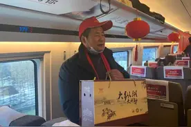盐通高铁通车改变“双城”生活：早上捕捞的大闸蟹，中午就能送到上海餐桌了图片