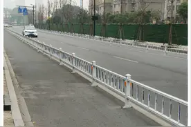 萧山区北干街道：“机非隔离”破解居民“出行难”图片
