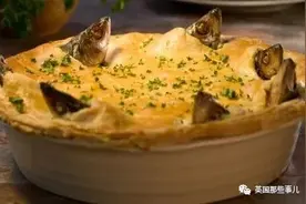 日本饭馆推"异形鱼饺"吓坏网友：这暗黑画风吃下去得钻出来吧图片