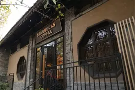 袁家村：消费市场庞大 跨国品牌进驻