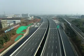 今天四川8条高速公路集中通车！这份通行指南请收下图片