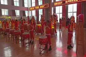 烟台莱州文昌路街道中心幼儿园民俗游戏庆元旦图片