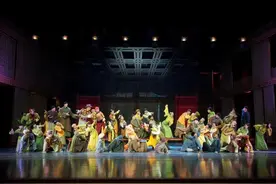 《粉墨春秋》登陆沪上，这部舞剧连演十年的魅力在哪里？图片