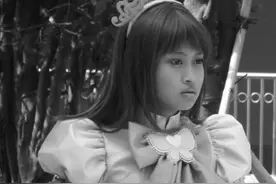 《巴啦啦小魔仙》游乐王子、小蓝演员发文悼念孙侨潞图片