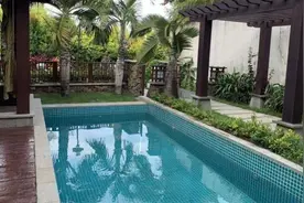 高价订民宿遇脏乱差给差评不显示，客服：价格调整后会再上线视频封面
